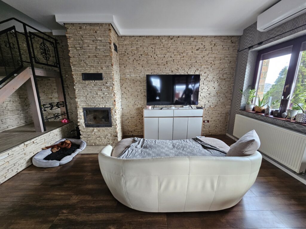 2020-ban épült ikerház