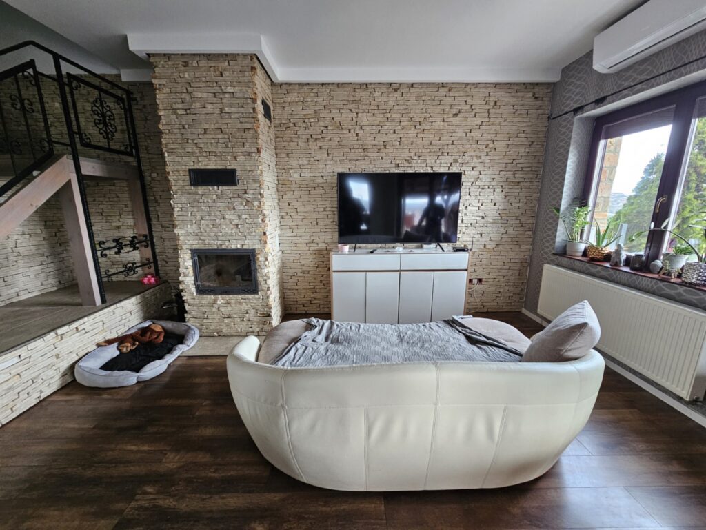 2020-ban épült ikerház