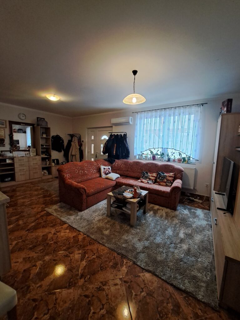 🏡✨ MODERN, SZERETHETŐ CSALÁDI HÁZ ELADÓ VASKÚTON ✨🏡